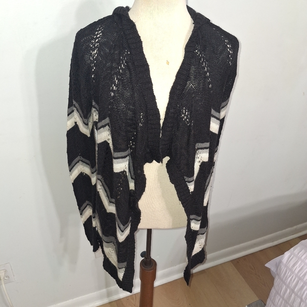 Black w White & Gray /Cardigan- W Sz Small